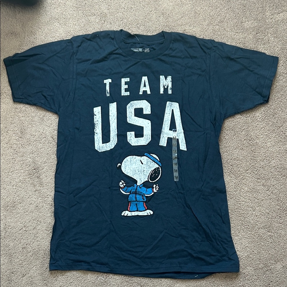 Team USA Snoopy Olympics T-Shirt - Medium - NWT